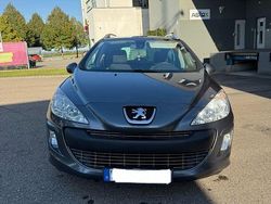 Grau Gebraucht 2010 Peugeot 308 Family Kombi | 2.350 € (Guter Preis)