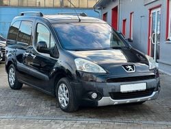 Schwarz Gebraucht 2009 Peugeot Partner Tepee Family Van / Kleinbus | 4.395 € (Fairer Preis)