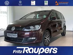 Crimson red metallic Gebraucht 2016 VW Sharan Allstar Van / Kleinbus | 21.990 € (Etwas zu teuer)