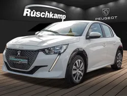 Weiss Gebraucht 2021 Peugeot e-208 Active Kleinwagen | 14.980 € (Fairer Preis)