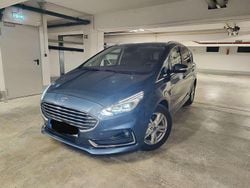 Blau Gebraucht 2023 Ford S-MAX Titanium Van / Kleinbus | 36.000 € (Fairer Preis)