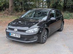 Schwarz Gebraucht 2016 VW Golf VII Allstar Limousine | 11.599 € (Guter Preis)