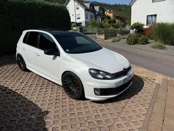 Weiß Gebraucht 2012 VW Golf VII Edition Limousine | 10.000 € (Guter Preis)