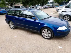 Blau Gebraucht 2002 VW Passat Kombi | 1.500 € (Guter Preis)