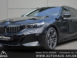 Schwarz Gebraucht 2024 BMW 520 M Sport Limousine | 51.700 € (Superpreis)