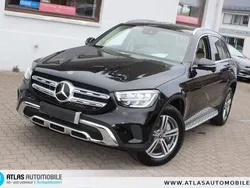 Ung. schwarz unilack Gebraucht 2022 Mercedes GLC300e SUV | 35.990 € (Fairer Preis)
