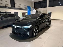 Schwarz Gebraucht 2024 VW ID.7 GTX Kombi | 52.490 € (Fairer Preis)