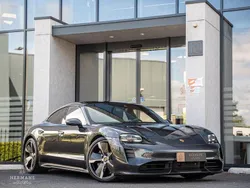 Grau Gebraucht 2020 Porsche Taycan Turbo S Limousine | 78.950 € (Guter Preis)