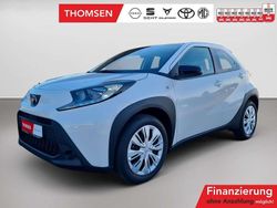 Weiß Neu 2025 Toyota Aygo Play Kleinwagen | 17.790 €