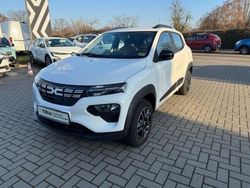 Weiß Gebraucht 2023 Dacia Spring Essentiel Kleinwagen | 15.990 € (Teuer)