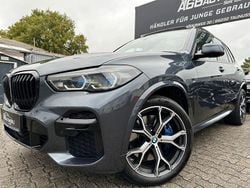 Arktikgrau brillianteffekt met Gebraucht 2022 BMW X5 M Sport SUV | 58.799 € (Guter Preis)