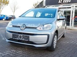 Silber Gebraucht 2017 VW up! move up! Kleinwagen | 8.790 € (Superpreis)