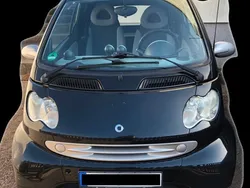 Schwarz Gebraucht 2004 Smart ForTwo Cabrio Pure Cabrio | 2.400 € (Fairer Preis)