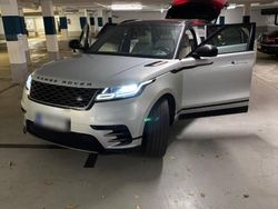 Grau Gebraucht 2017 Land Rover Range Rover Velar R-Dynamic SUV | 25.999 € (Fairer Preis)