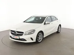 Weiß Gebraucht 2016 Mercedes A160 Limousine | 16.690 € (Teuer)