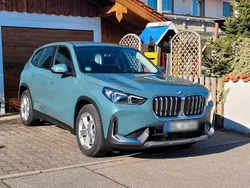 Grün Gebraucht 2023 BMW iX1 SUV | 37.900 € (Superpreis)