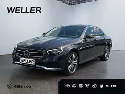 Gruen Gebraucht 2023 Mercedes E200 Avantgarde Limousine | 41.160 € (Fairer Preis)