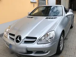 Silber Gebraucht 2004 Mercedes SLK200 Cabrio | 13.200 €