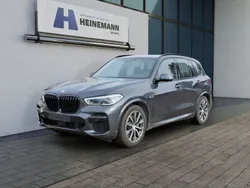 Grau Gebraucht 2021 BMW X5 M Sport SUV | 53.950 € (Guter Preis)