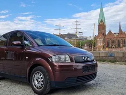 Braun Gebraucht 2001 Audi A2 Kleinwagen | 3.900 € (Fairer Preis)