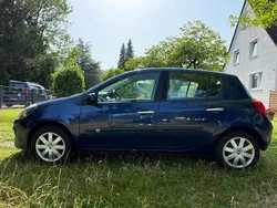 Blau Gebraucht 2006 Renault Clio II Dynamique Limousine | 2.200 € (Guter Preis)