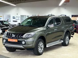 Olivgrün (m) Gebraucht 2017 Mitsubishi L200 Top Abholung | 27.990 € (Fairer Preis)