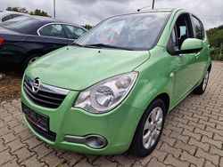 Grün Gebraucht 2010 Opel Agila Edition Kleinwagen | 2.999 € (Guter Preis)