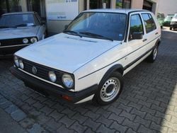 Weiß Gebraucht 1988 VW Golf II Kleinwagen | 7.990 €