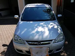 Silber Gebraucht 2006 Opel Corsa Kleinwagen | 2.222 €