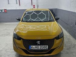Gelb Gebraucht 2020 Peugeot e-208 GT Kleinwagen | 14.000 € (Fairer Preis)