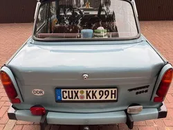 Blau Gebraucht 1989 Trabant 601 Kleinwagen | 5.950 €