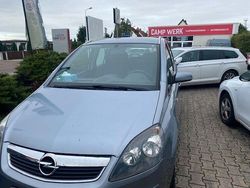 Silber Gebraucht 2007 Opel Zafira Catch Me Van / Kleinbus | 1.950 € (Guter Preis)