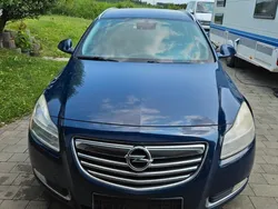 Schwarz Gebraucht 2010 Opel Insignia Edition Kombi | 2.200 € (Guter Preis)