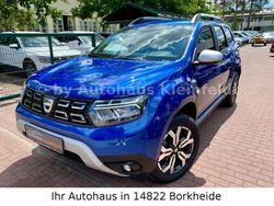 Blau Gebraucht 2021 Dacia Duster Prestige SUV | 18.490 € (Fairer Preis)