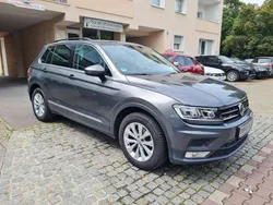 Indiumgrau metallic Gebraucht 2016 VW Tiguan Comfortline SUV | 14.990 € (Fairer Preis)