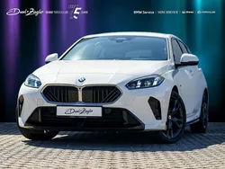 Alpinweiss uni Gebraucht 2024 BMW 120 M Sport Kleinwagen | 33.999 € (Guter Preis)