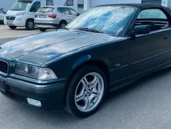 Grün Gebraucht 1996 BMW 320 Cabriolet Sport Line Cabrio | 6.999 €