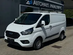 Weiß Gebraucht 2020 Ford Transit Custom Van / Kleinbus | 16.300 €