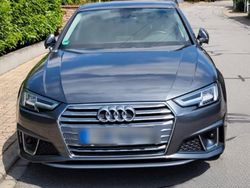 Grau Gebraucht 2019 Audi A4 S-Line Limousine | 23.900 € (Superpreis)