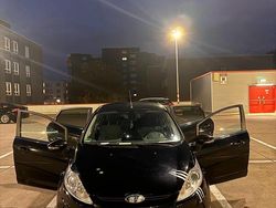 Schwarz Gebraucht 2009 Ford Fiesta Kleinwagen | 4.000 € (Teuer)