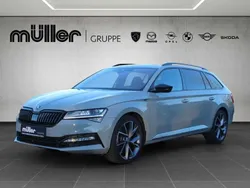 Grau Gebraucht 2022 Skoda Superb SportLine Kombi | 33.370 € (Guter Preis)