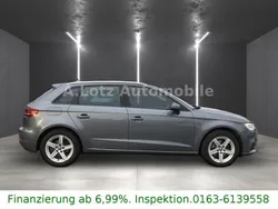 Grau Gebraucht 2018 Audi A3 Sportback Basis Limousine | 10.990 € (Guter Preis)