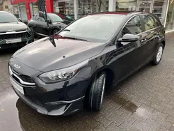Schwarz Neu 2025 Kia Ceed Limousine | 22.690 € (Guter Preis)