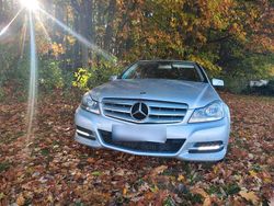 Silber Gebraucht 2013 Mercedes C180 Limousine | 10.000 € (Guter Preis)