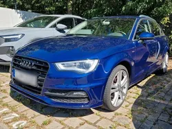 Blau Gebraucht 2016 Audi A3 Sportback Ambiente Kombi | 13.250 € (Guter Preis)