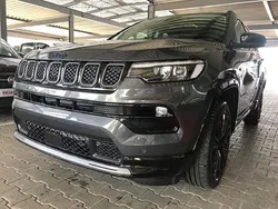 Grau Gebraucht 2023 Jeep Compass SUV | 39.490 €