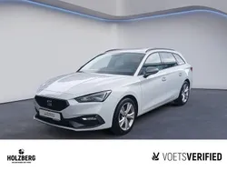 "nevada" weiss Gebraucht 2024 Seat Leon FR Kombi | 28.990 € (Fairer Preis)