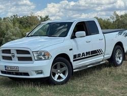 Weiß Gebraucht 2012 Dodge Ram Abholung | 20.000 € (Guter Preis)