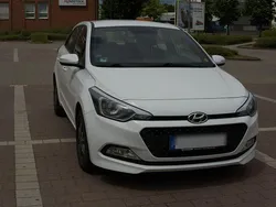 Weiß Gebraucht 2018 Hyundai i20 YES! Kleinwagen | 9.990 € (Fairer Preis)