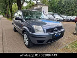 Grau Gebraucht 2005 Ford Fusion Ambiente Limousine | 2.999 € (Etwas zu teuer)